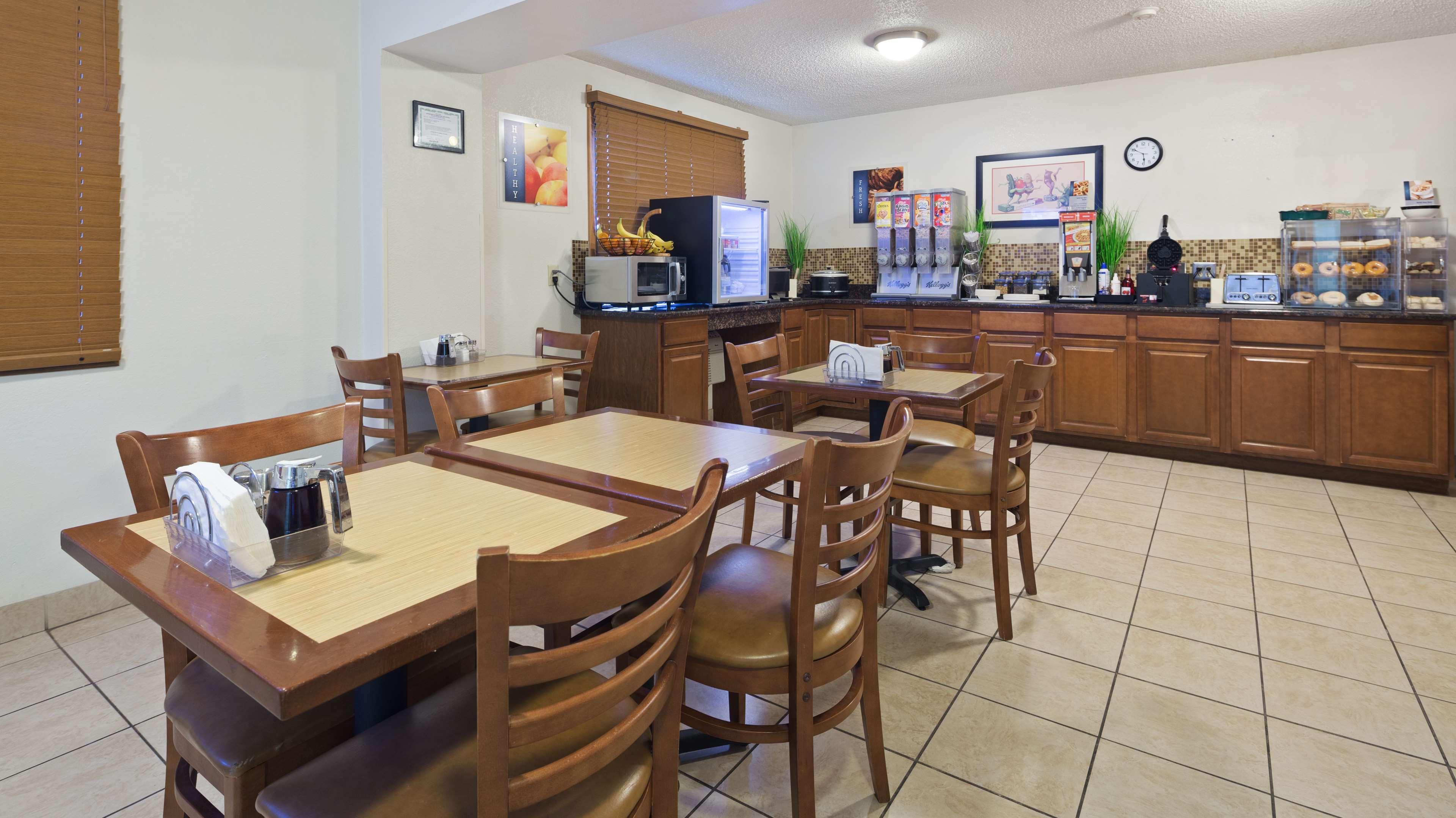 Best Western Mount Pleasant Inn Zewnętrze zdjęcie